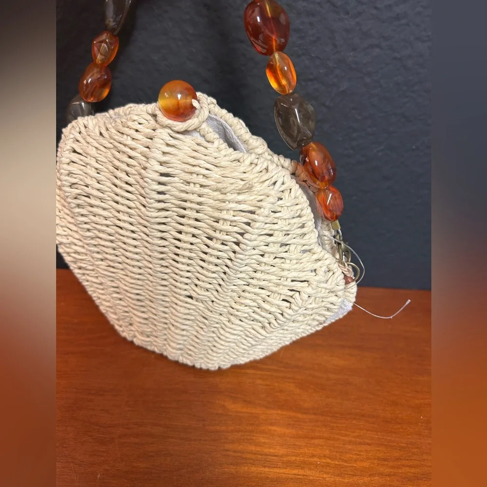 Sun ‘N’ Sand Woven Shell Handbag NWOT Cream-Colored Rattan faux tortoise beads - Picture 3 of 8